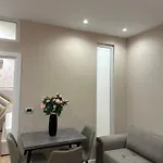 Estels Apartment 1